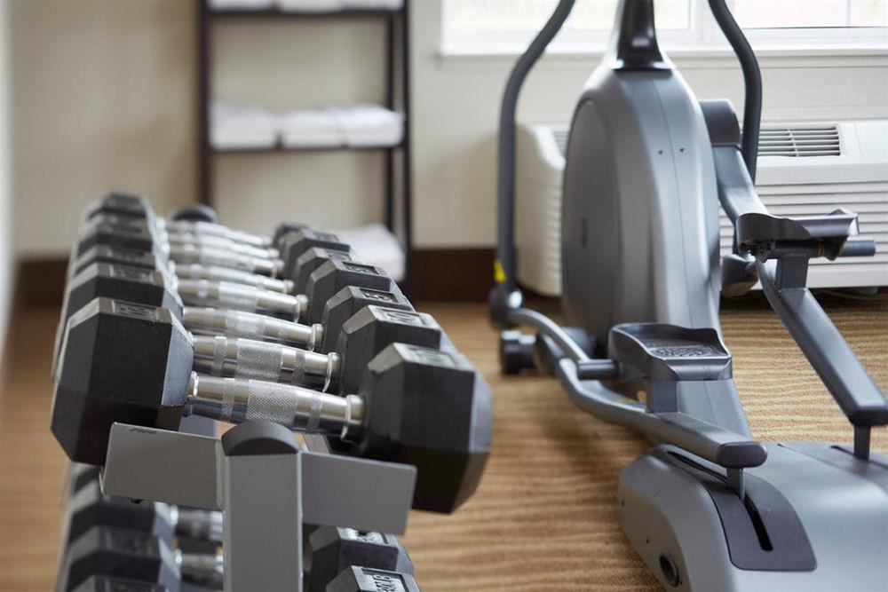 Quality Inn & Suites Estevan Esterno foto